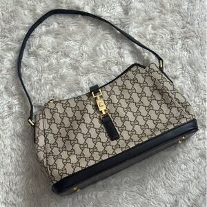 Cute Neutral Buckle Clasp Shoulder Bag Gold Hardware Faux Leather